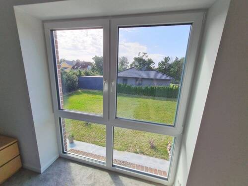 Blick aus dem Schlafzimmer im Dachgeschoss - 