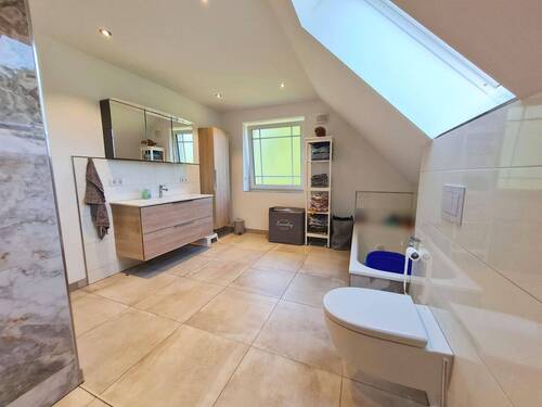 Modernes Vollbad ... - 