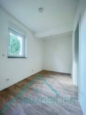 Schlafzimmer Ansicht 1 - 