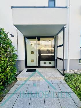 Hauseingang - 2 Zimmer Etagenwohnung in Iserlohn