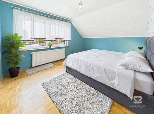 Schlafzimmer 1/3 (KI) - 