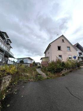 3 Außenansicht - Einfamilienhaus mit 584,00 m&sup2; in Malsch zum Kaufen