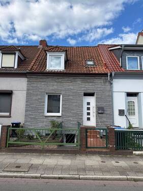 - - Reihenmittelhaus in ruhiger und zentraler Lage von Findorff