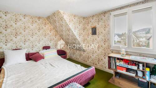 2. OG Schlafzimmer 2 - 