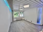 Eingangsbereich - RICH - Modernisierte Büroflächen an verkehrsgünstig gelegenem Gewerbestandort - provisionsfrei