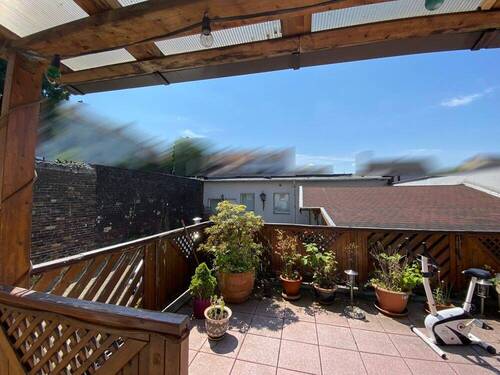 Hinterhof - 