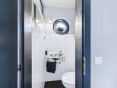 WC - 
