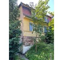 Einfamilienhaus in schöner zentraler Lage nahe Universität - Saarbrücken / Scheidt