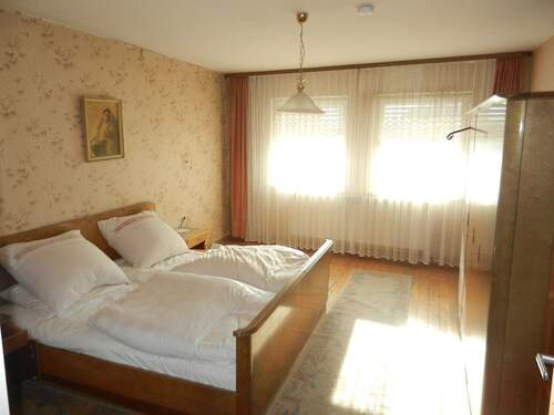 Schlafzimmer - 