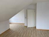 WOHNEN - von Balkon aus.jpg - 2 Zimmer Etagenwohnung zum Kaufen in Dresden