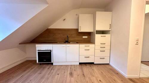 EBK - 2 Zimmer Etagenwohnung in Kiel