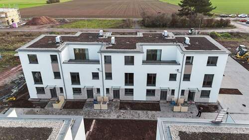 Fertige Reihenhäuser im 1. BA - 5 Zimmer Reihenendhaus zum Kaufen in Messel