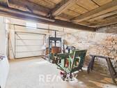 Garage - 