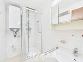 Badezimmer - Einfamilienhaus mit 70,00 m&sup2; in Waiblingen zum Kaufen
