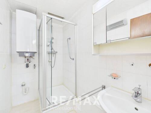 Badezimmer - Einfamilienhaus mit 70,00 m&sup2; in Waiblingen zum Kaufen