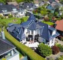 Architektur-Highlight: Viel Platz für Familie, Wellness & Business - Lohmar Algert