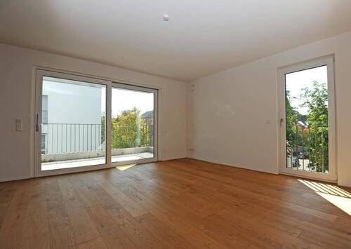 Offener Wohnbereich - Stilvolle 2-Zimmer-Wohnung mit Balkon - zentral gelegen und hochwertig ausgestattet