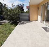 Komplett Modernisierte Doppelhaushälfte mit Terrasse - Aiterhofen