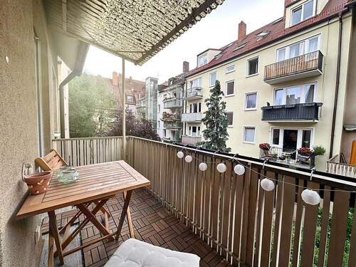 Balkon - 2 Zimmer Etagenwohnung zum Kaufen in Nürnberg