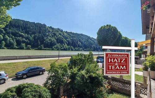 Hatz & Team Immobilien GmbH - Wohnen mit Donaupanorama - Stilvolle 2-Zimmer-Wohnung in Obernzell