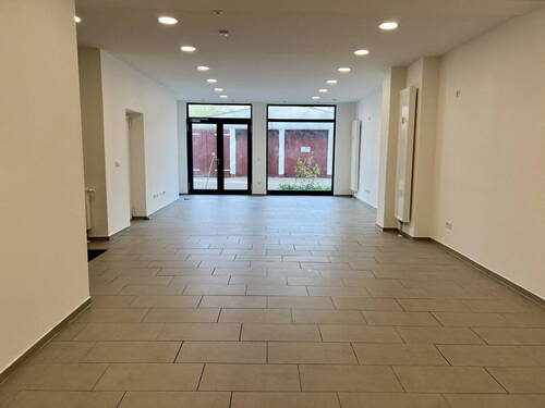 Bild 4 - Gewerbeobjekt (Büro, Produktion, Verkauf) in Wesel zur Miete