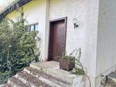 Hauseingang - Einfamilienhaus mit 145,00 m&sup2; in Tettenweis zum Kaufen