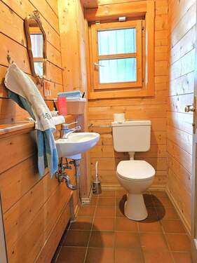 EG: WC - 