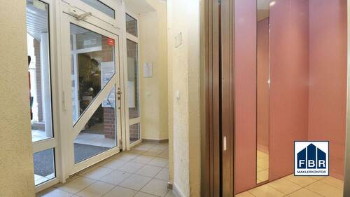 Sauber und einladend - Eingangsbereich - 
