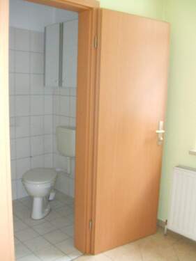 Toilette - 2 Zimmer Gewerbeobjekt (Büro, Produktion, Verkauf) in Döbeln