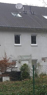 Hausansicht (Vorderseite) - 