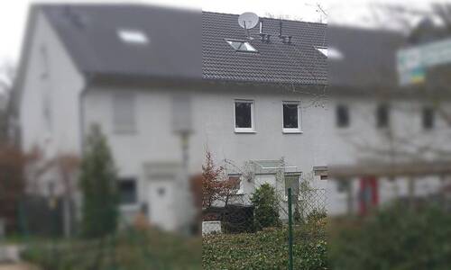 Haus (Vorderseite) - Attraktives Reihenhaus mit netter Nachbarschaft und schönem Garten