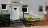 Eingang (Vorderseite) - 4 Zimmer Reihenmittelhaus in Darmstadt-Eberstadt