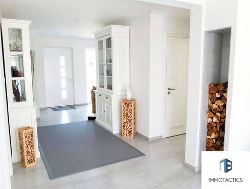 Flur EG - 4 Zimmer Einfamilienhaus in Bad Kreuznach