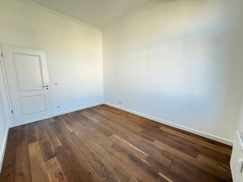 Arbeitszimmer - 
