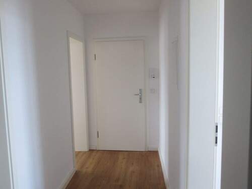 Flur - 2 Zimmer Etagenwohnung in Husum