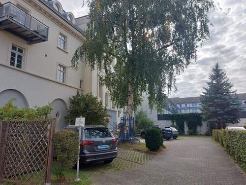 Stellplätze - 3 Zimmer Büro in Gera