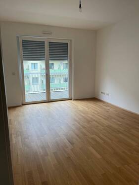 Schlafzimmer-Rolladen.jpg - 