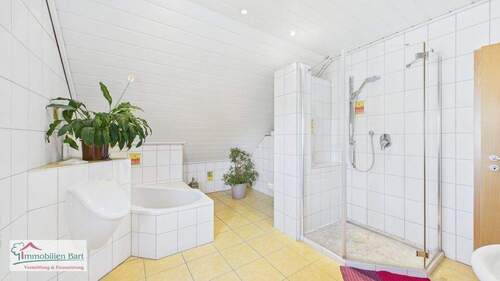 Badezimmer DG - 