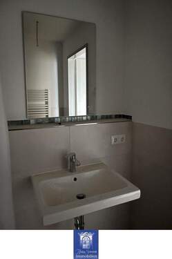 Bad - Etagenwohnung mit 44,20 m&sup2; in Arnsdorf zur Miete