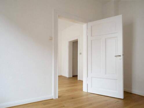 Wohnraum nach Sanierung, Beisp - Mehrfamilienhaus, Wohnhaus mit 720,00 m&sup2; in Braunschweig zum Kaufen