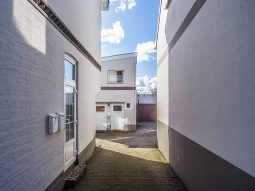 Durchfahrt Garagen - 