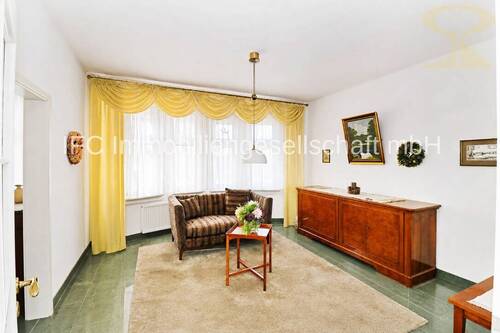 Wohnzimmer im EG - 