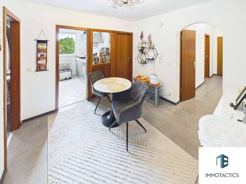 Essbereich - 83 m² große Eigentumswohnung mit 3 Zimmern, Balkon, Keller und Aufzug in zentraler Lage