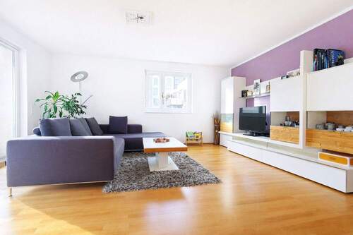 Wohnen - 4 Zimmer Etagenwohnung zum Kaufen in Leinfelden-Echterdingen