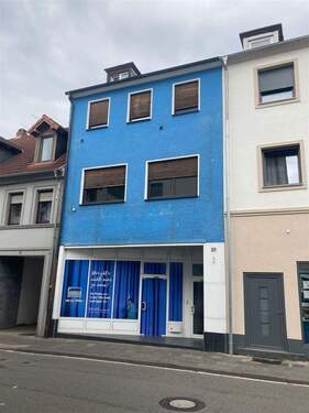 Straßenansicht - 6 Zimmer Reihenmittelhaus zum Kaufen in Landstuhl