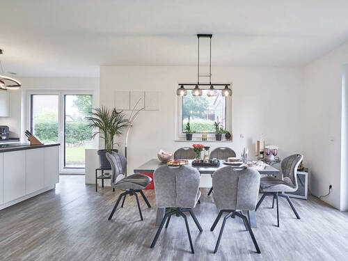 Beispiel-Küche-Essbereich - 5 Zimmer Doppelhaushälfte in Hallbergmoos