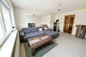 Wohnzimmer im EG - 