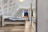 Schlafzimmer 2 Dachgeschoss - 