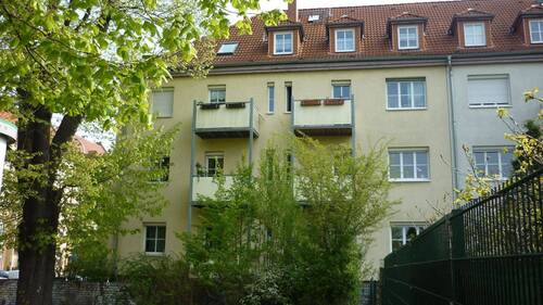 Rückansicht - 3 Zimmer Etagenwohnung in Erfurt