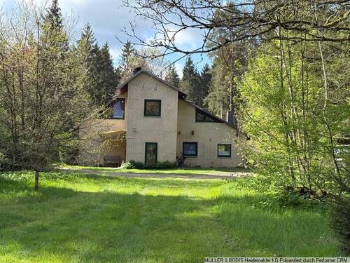 Nordansicht 2 - 5 Zimmer Einfamilienhaus zum Kaufen in Handeloh